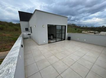 Apartamento · 194m² · 3 Quartos · 3 Vagas · Cobertura com 194 m² com ótima localização.