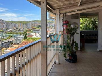 0364d1b81ea6198f762fd3de163a55c2a74445e1 · Casa com 2 dormitórios à venda, 120 m² por R$ 360.000,00 - Vila Cruz - Poços de Caldas/MG