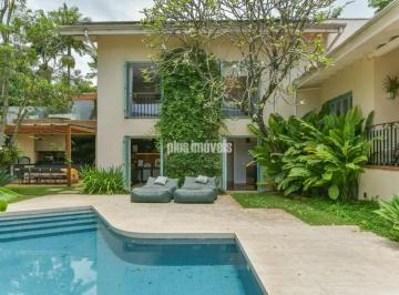Casa · 442m² · 5 Quartos · 2 Vagas · CASA NO JARDIM GUEDALA, ESPAÇOSA E REFORMADA, RUA TRANQUILA COM SEGURANÇA ESCOLTADA.