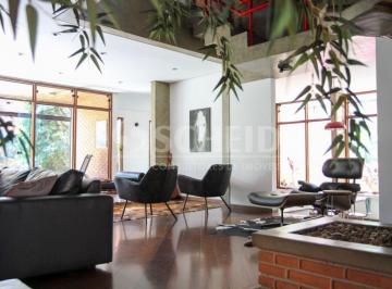 Casa · 390m² · 4 Quartos · 3 Vagas · Casa á Venda no Morumbi com 390m², 4 quartos sendo 2 suítes, 3 vagas.