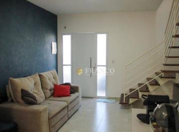 fdef169e48461ab6dd2162cd18dd0b6da19f86f4 · Sobrado com 2 dormitórios à venda, 71 m² - Monte Belo - Taubaté/SP