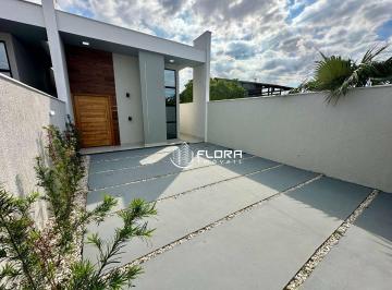 76e4db0aa32ae590c8194735a056cb7d32f11ffc · Casa de 3 quartos á uma quadra da Praia de Itaipuaçu/Maricá por R$ 615.000