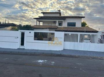 405f4e5040a439cfd063db70a09afb3b9f6f1af1 · CASA QI 2 LAGO NORTE / 6 QUARTOS / ÓTIMA LOCALIZAÇÃO