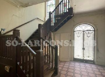 Casa de 5 quartos, Rio de Janeiro · Rua Bambina-Casa em centro  de terreno com 5 quartos à venda