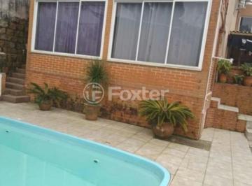 97c27d6d · Casa, 7 dormitórios, 257.85 m², em Centro