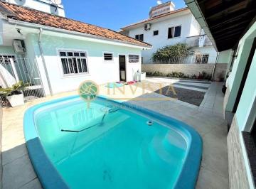 Casa · 170m² · 3 Quartos · 3 Vagas · Casa em Flor de Nápolis, São José/SC de 170m² 3 quartos à venda por R$ 1.100.000,00