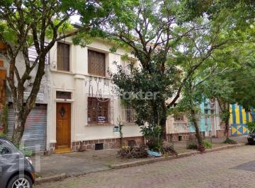bb0cec42 · Casa, 3 dormitórios, 88 m², em Menino Deus