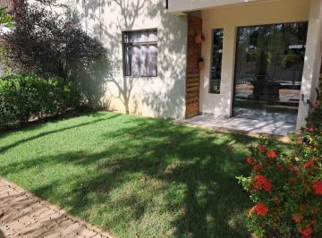 Apartamento de 2 quartos, Camaçari · 2/4 com suíte em Itacimirim, cozinha gourmet, varanda e garagem em condomínio.