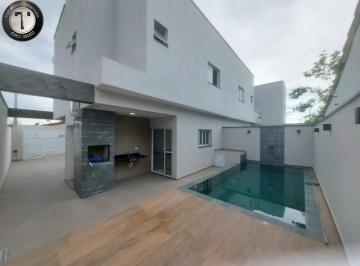 Foto 01 · Imperdível oportunidade: Casa à venda em Itanhaém-SP, no bairro Jamaica, com 3 quartos, 1 suíte e 11