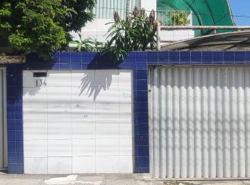 Casa de 3 quartos, Olinda · Aluga- se Casa em Olinda para o período de Carnaval para 20 pessoas.