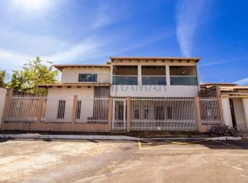 Casa · 465m² · 5 Quartos · 9 Vagas · Casa de 2 Pavimentos com 4 Quartos e Área Gourmet em Rua 4 – Vicente Pires