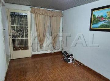 Casa · 70m² · 2 Quartos · Casa de 70m², 2 Quartos, 1 banheiro, sala, cozinha, lavanderia ,terraço nos fundos e quintal.