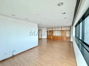 Comercial · 3712m² · 64 Vagas · Prédio Inteiro à venda em Santana, muito próximo da estação de Metrô Santana.