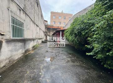 Comercial · 200m² · 5 Vagas · Ótima Oportunidade! Lote/Galpão Amplo no Bairro Inconfidentes