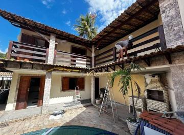 b19b2fa030285e87f2242200d21eceacd667a956 · Casa Duplex em condomínio , com 3 quartos , sendo uma suíte com closet e banheira de hidro , finamen