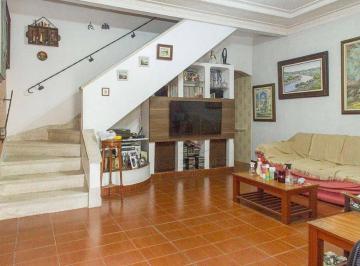 c95f9fd902fd9ab5fe95b69ba5d6d985b8376071 · Casa à venda no Embaré em Santos/SP