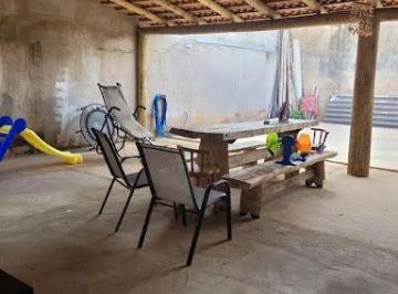Casa · 200m² · 3 Quartos · 4 Vagas · Casa com 3 quartos à venda no Bairro Chácaras Tubalina E Quartel - Uberlândia/MG