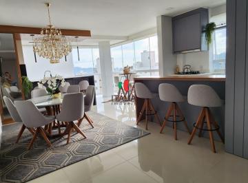 Apartamento · 141m² · 3 Quartos · 2 Vagas · Apartamento à venda no bairro Centro - Brusque/SC