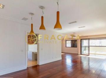 Apartamento · 228m² · 3 Quartos · 4 Vagas · Apartamento com 3 quartos em Moema