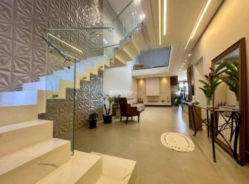 Casa · 320m² · 4 Quartos · 4 Vagas · Casa 4 quartos em Jundiaí com 320m² úteis e Portão Eletrônico