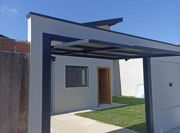 Casa de 3 quartos, Pouso Alegre · Casa com excelente quintal