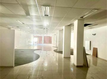 Comercial · 502m² · 28 Vagas · Salão Comercial à venda em Vila alzira - SP