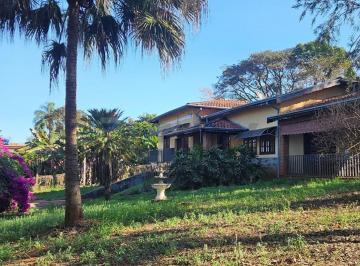 Rural · 240m² · 3 Quartos · 3 Vagas · Aceita Permuta - Chácara com 3 Quartos / Cercado Grande