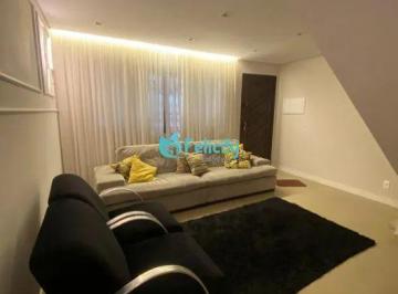 Casa · 130m² · 2 Quartos · 2 Vagas · Sobrado com 2 suítes, 2 vagas, 130m2 no Jardim Mangalot