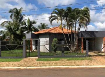 Casa · 177m² · 3 Quartos · 1 Vaga · Casa à venda em Campos de Júlio, Centro, com 3 quartos, com 177.32 m²