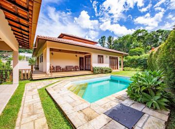 Casa · 340m² · 4 Quartos · 2 Vagas · Casa linear com 4 quartos à venda no condomínio Vale dos Eucaliptos