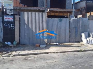 Casa · 170m² · 3 Quartos · 4 Vagas · Sobrado Espaçoso com 3 Suítes, Churrasqueira e Garagem para 4 Carros.