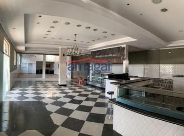 Comercial · 366m² · Imóvel comercial para alugar no bairro Avareí
