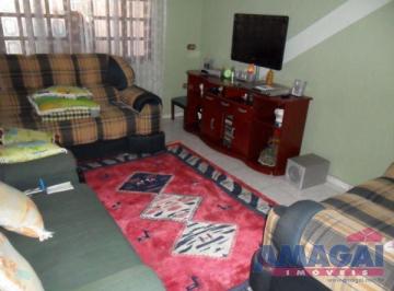 Casa · 190m² · 3 Quartos · 2 Vagas · CASA A VENDA 3 DORMITORIO  NOVA JACAREI
