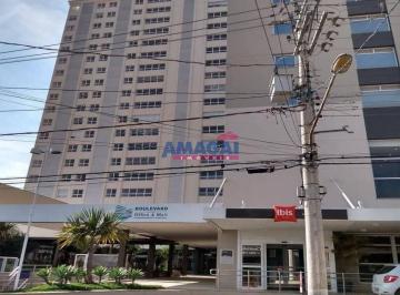 Comercial · 105m² · 1 Vaga · Sala Comercial para Aluguel - Centro, Jacareí