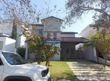Casa · 223m² · 5 Quartos · 2 Vagas · Casa com 4 quartos para venda no Sunset Garden em Jacarei - SP