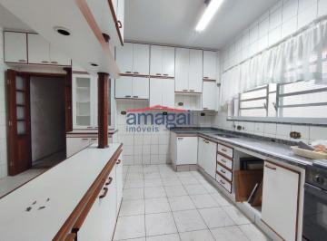 130437_ik7I23A2_130437664390b2af2fb.jpg · (Oportunidade)Casa com 3 dormitórios na área central de Jacareí, com localização comercial