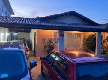 Casa · 150m² · 3 Quartos · 4 Vagas · "Oportunidade Única! Casa 3 Quartos com Suíte no Jardim Satélite - Perfeita para Morar ou Montar Seu