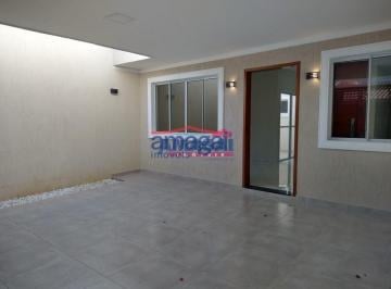 Casa · 110m² · 3 Quartos · 2 Vagas · Lindo imóvel novo com 3 quartos para locação no Villa Branca