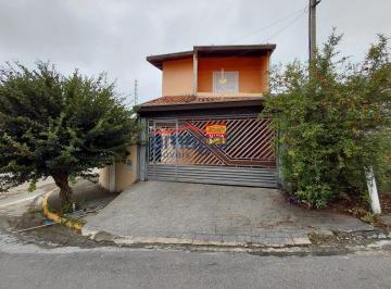 Casa · 210m² · 3 Quartos · 2 Vagas · Sobrado 3 quartos para locação Res. Santa Paula