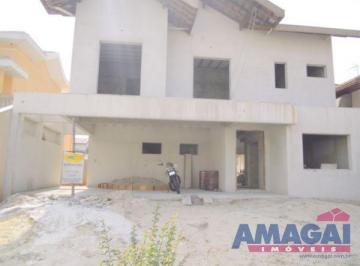 Casa · 350m² · 3 Quartos · 3 Vagas · Sobrado à venda em Jacareí - Villas de Santanna
