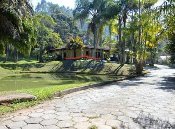 Casa · 400m² · 4 Quartos · 10 Vagas · Linda Chácara em Santa Isabel
