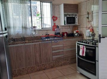 Casa · 172m² · 4 Quartos · 3 Vagas · Casa com 4 dormitórios e uma edícula nos fundos para Venda