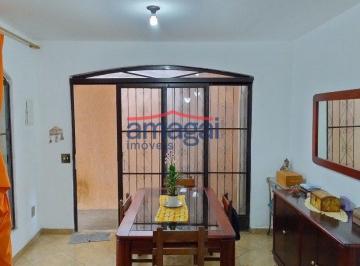 Casa · 140m² · 4 Quartos · 3 Vagas · Sobrado à venda em Jacareí