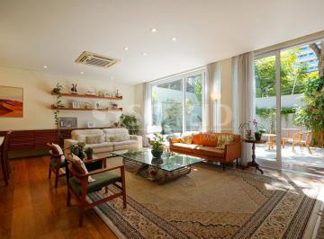 Casa · 224m² · 4 Quartos · 5 Vagas · Casa de Condomínio no Campo Belo. 4 quartos, 3 suítes e  5 Vagas de Garagem