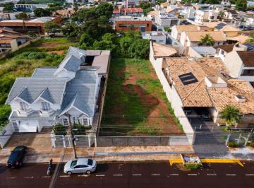 Terreno · 705m² · Terreno Comercial no Bairro Chácara Cachoeira