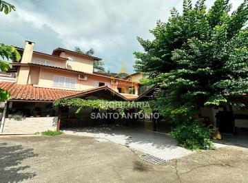 Casa · 300m² · 5 Quartos · 5 Vagas · Casa para aluguel, 5 quartos, 2 suítes, 5 vagas, Trindade - Florianópolis/SC
