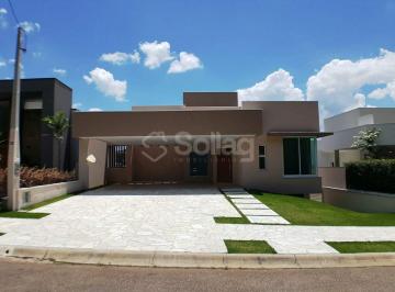 Casa · 268m² · 3 Quartos · 2 Vagas · Casa a venda no condomínio Reserva Santa Isabel I em Louveira, interior de São Paulo.