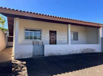 Casa · 100m² · 2 Quartos · 2 Vagas · Casa térrea a venda no bairro Parque Yolanda em Vinhedo, interior de São Paulo.