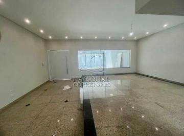 Casa · 244m² · 2 Quartos · 5 Vagas · Lindíssimo sobrado à venda na Vila Scarpelli | 2 suítes, 5 vagas e área gourmet