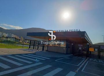 Terreno · 300m² · Terreno à venda no Condomínio Reserva da Pedra – 300m²